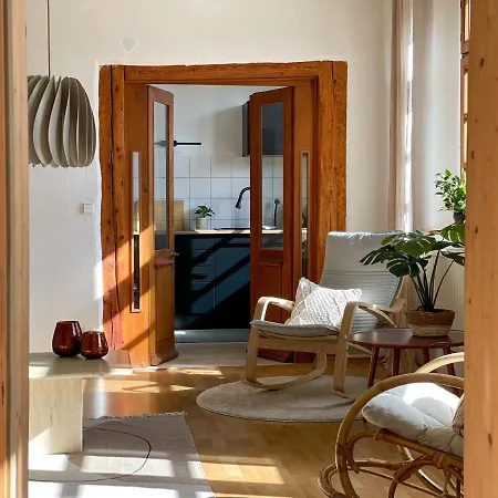 Apartment Ava - *